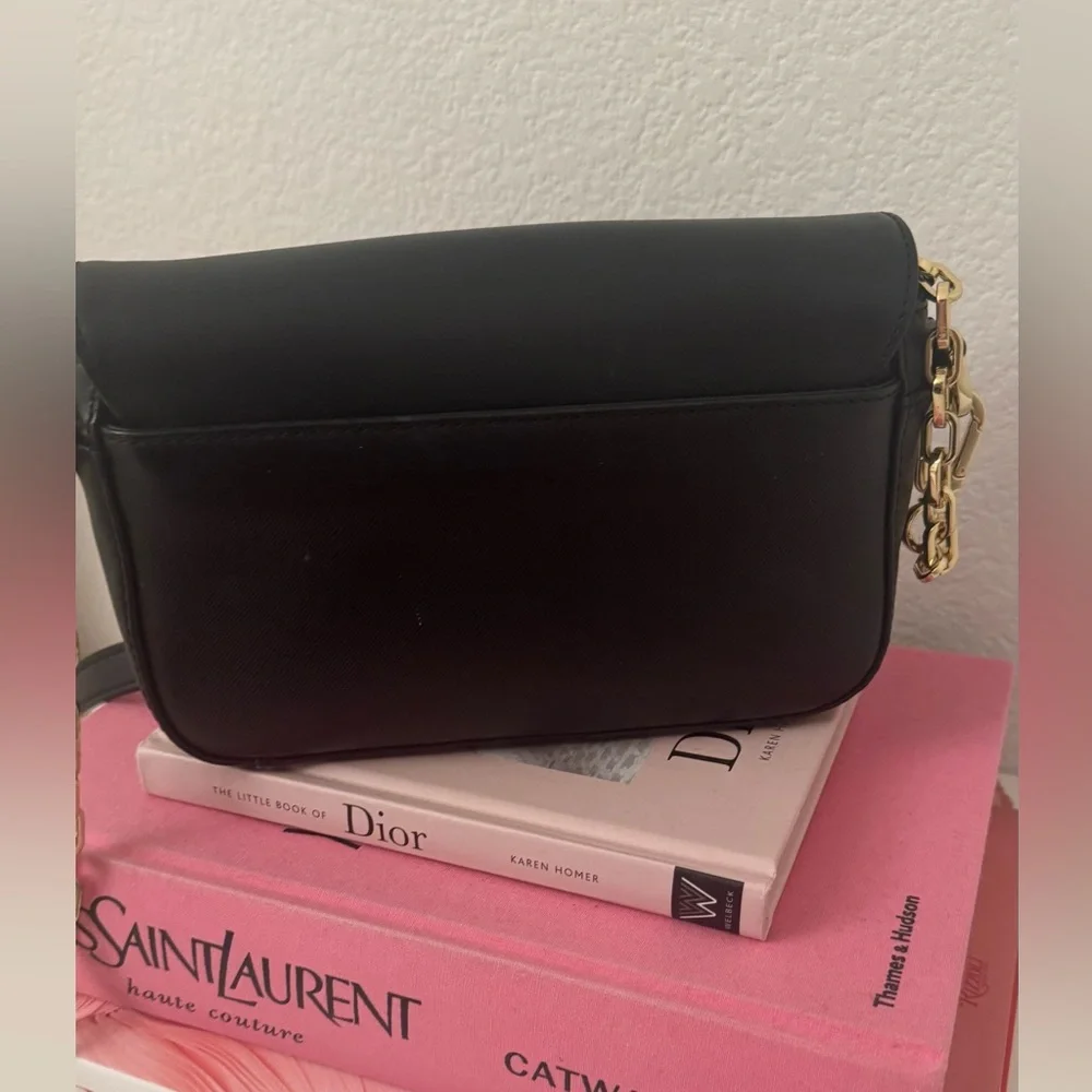 Tory Burch Robinson Black and Gold Chain Mini Saffiano Leather CrossBody Bag - Picture 5 of 14